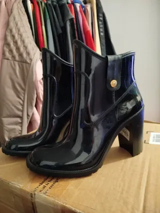 Botines Guess Talla 40 Negros