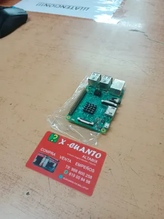 RASPBERRY PI 3 MODEL B