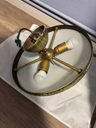 Lámpara techo cristal y metal elegante