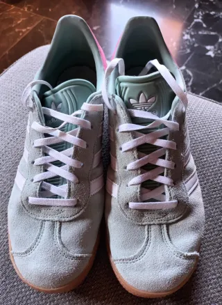 Zapatillas Adidas chica rosa y verde menta