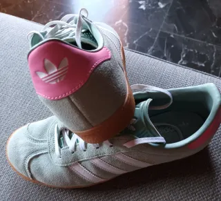 Zapatillas Adidas chica rosa y verde menta