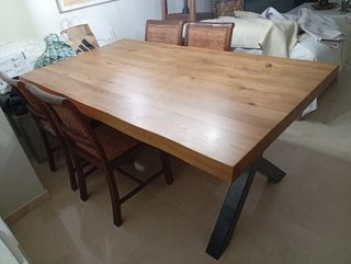 Tavolo da Pranzo in Legno di Rovere con Gambe in Acciaio a X