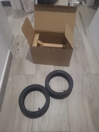 Ruedas y cámaras patinete electrico Xiaomi