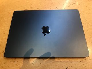 MacBook Air 13,6" M2 8GB