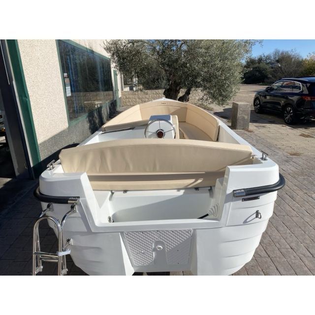 Barco Corsiva 475 + Motor tohatsu 30 CV