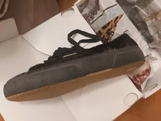 Superga nuevas talla 40