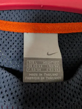 Camiseta Retro Nike Azul y Blanca