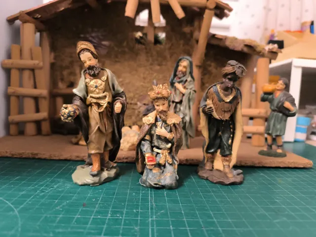 Set di figure per presepe