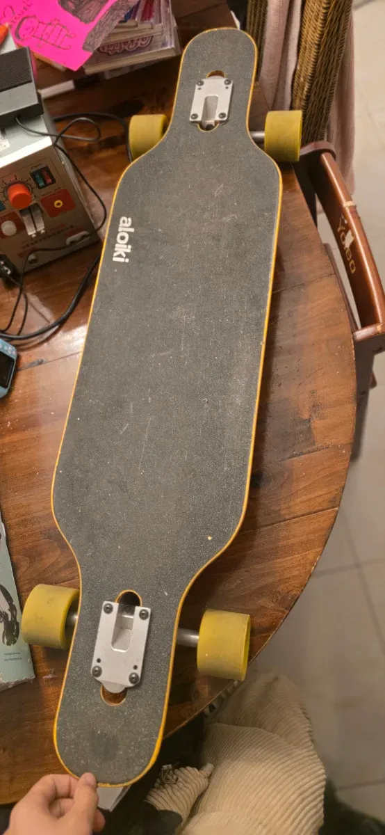 Longboard Aloiki Casi sin uso