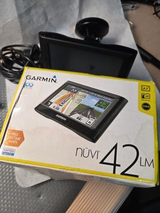 GPS Garmin Nuvi 42LM con Mapas de por Vida