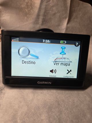 GPS Garmin Nuvi 42LM con Mapas de por Vida