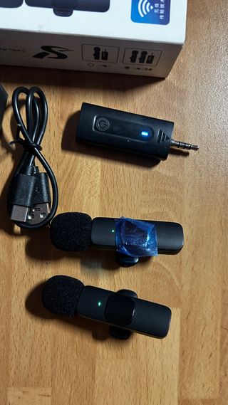 Micrófono Inalámbrico de solapa K35 Negro