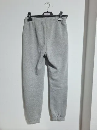 Pantalón chándal gris talla S