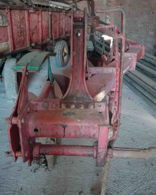 Arado Kverneland 4 hojas ballesta