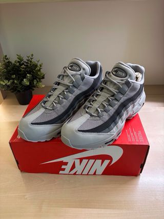 Nike Air Max 95 - "Light Smoke Grey"