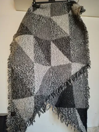 Sciarpona calda e morbida