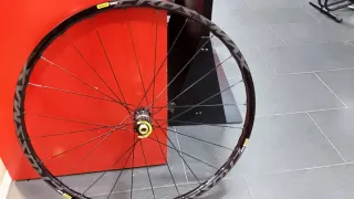 Rueda delantera Mavic Crossmax Elite