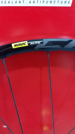 Rueda delantera Mavic Crossmax Elite