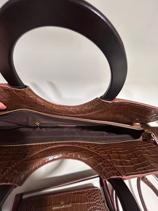 Conjunto Bolso y Cartera Victorio & Luchino