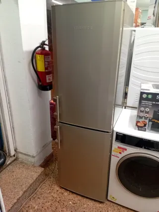 Nevera Liebherr 180cm Alto con Garantía