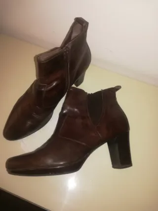 Stivaletti tronchetto marroni