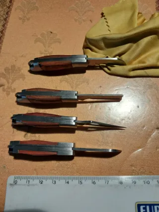 Collezione 4 Mini Coltelli Legno