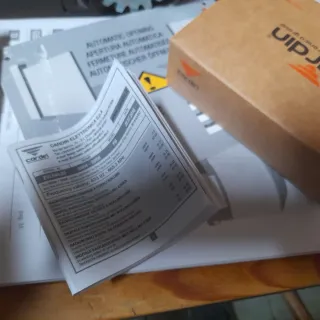 Motor Puerta Corredera Cardin SLACE601 tapa rota