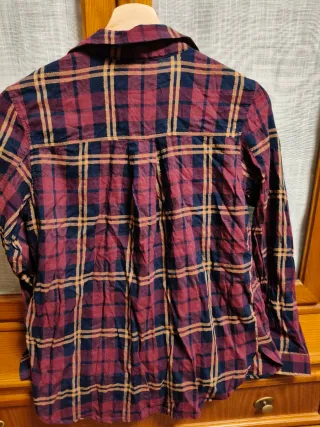 Camisa de niña cuadros burdeos