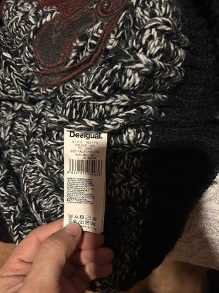 Jersey Desigual Negro y Gris para chica