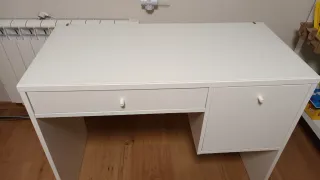 Escritorio blanco moderno