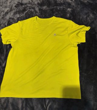 Camiseta deportiva verde talla XL