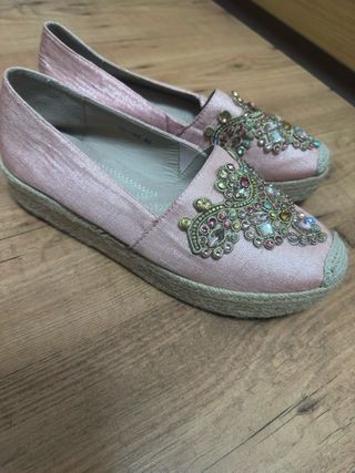 Zapatillas Esparto Adornadas Rosa y Dorado