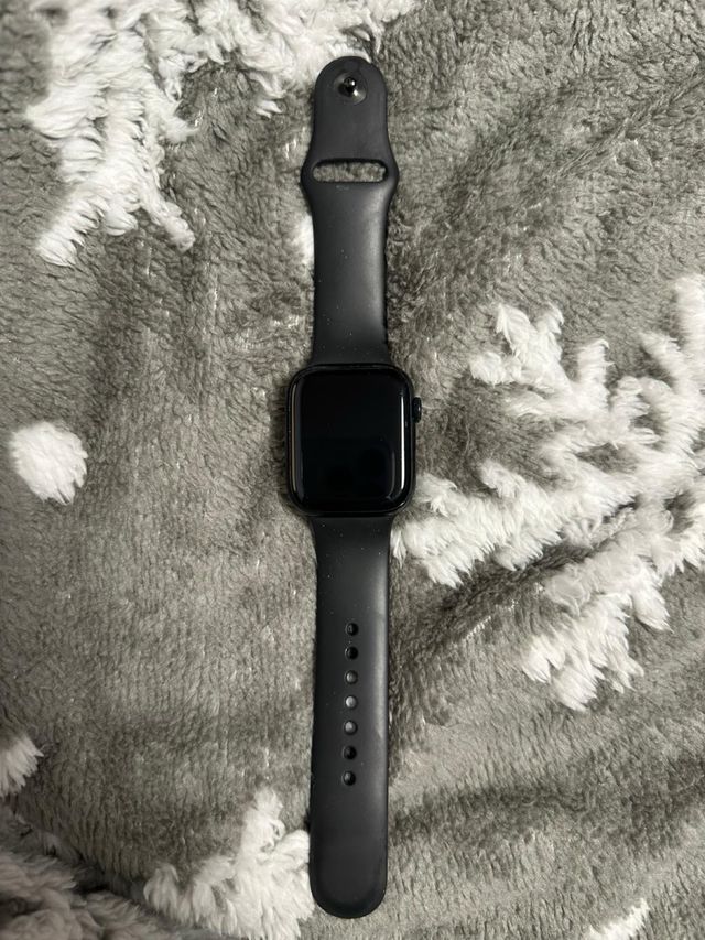 Apple Watch Series 8 (45 mm)