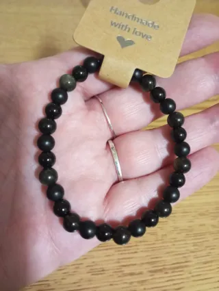 Pulsera de piedra protectora