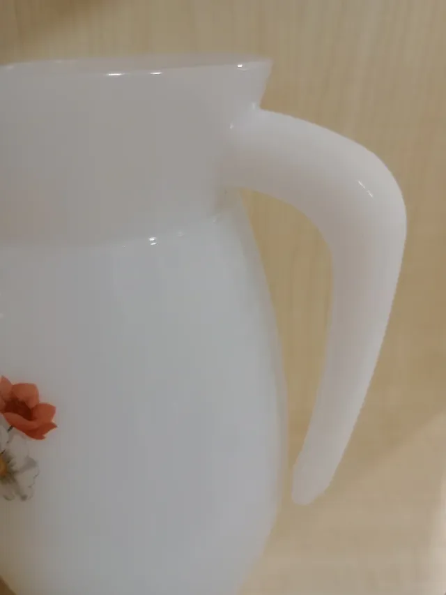 Jarra Arcopal Vintage Flores