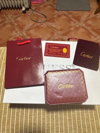 Bolsa y caja Cartier para pulsera
