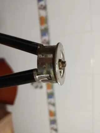 Trípode antiguo SUSIS Normal