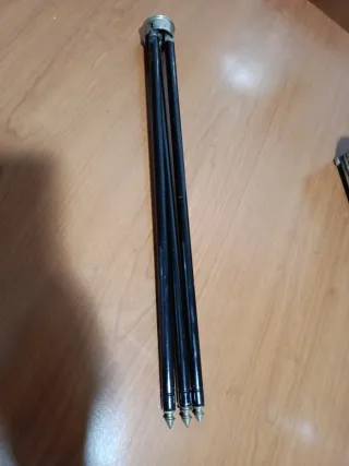 Trípode antiguo SUSIS Normal