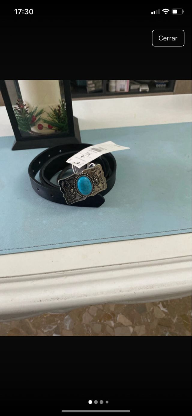 Riconosciuti cinturoni neri e dorati