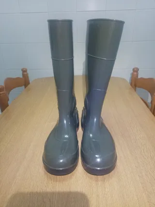 Botas de goma Mavinsa con punta de acero