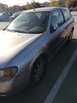 Nissan Almera 2004