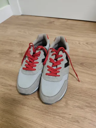 Zapatillas Munich Talla 40 Gris y Rojo