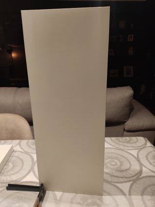 Baldas flotantes blancas