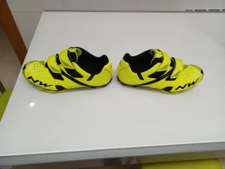 Zapatillas Ciclismo NORTWAVE niño