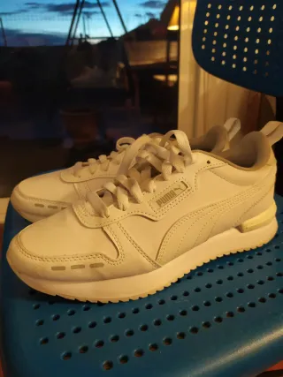 Zapatillas Puma Blancas