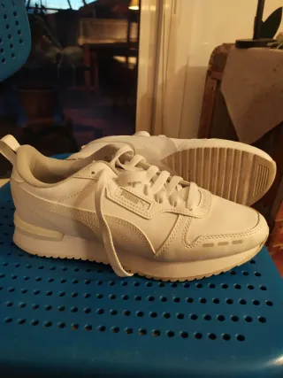 Zapatillas Puma Blancas