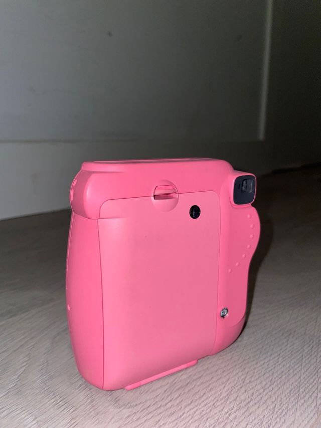 Cámara Instax Mini 9 Rosa sin usar