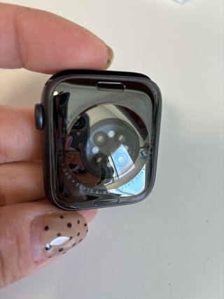 Apple Watch Series 6 40mm GPS + Cellular