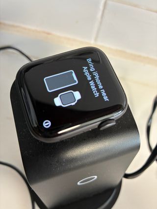 Apple Watch Series 6 40mm GPS + Cellular