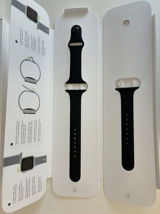 Apple Watch Series 6 40mm GPS + Cellular
